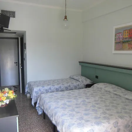 Palm Hotell