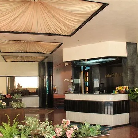 Hotell Palm 3*