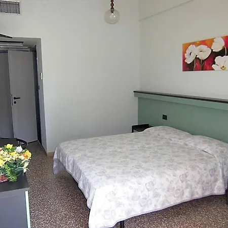 Palm Otel 3*