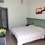 Palm Hotel